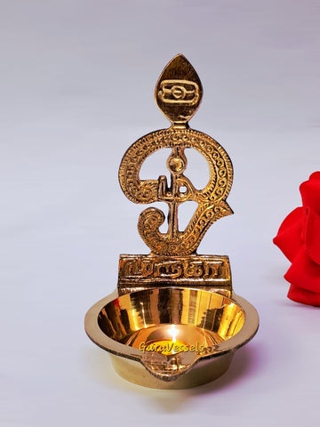 om vilakku