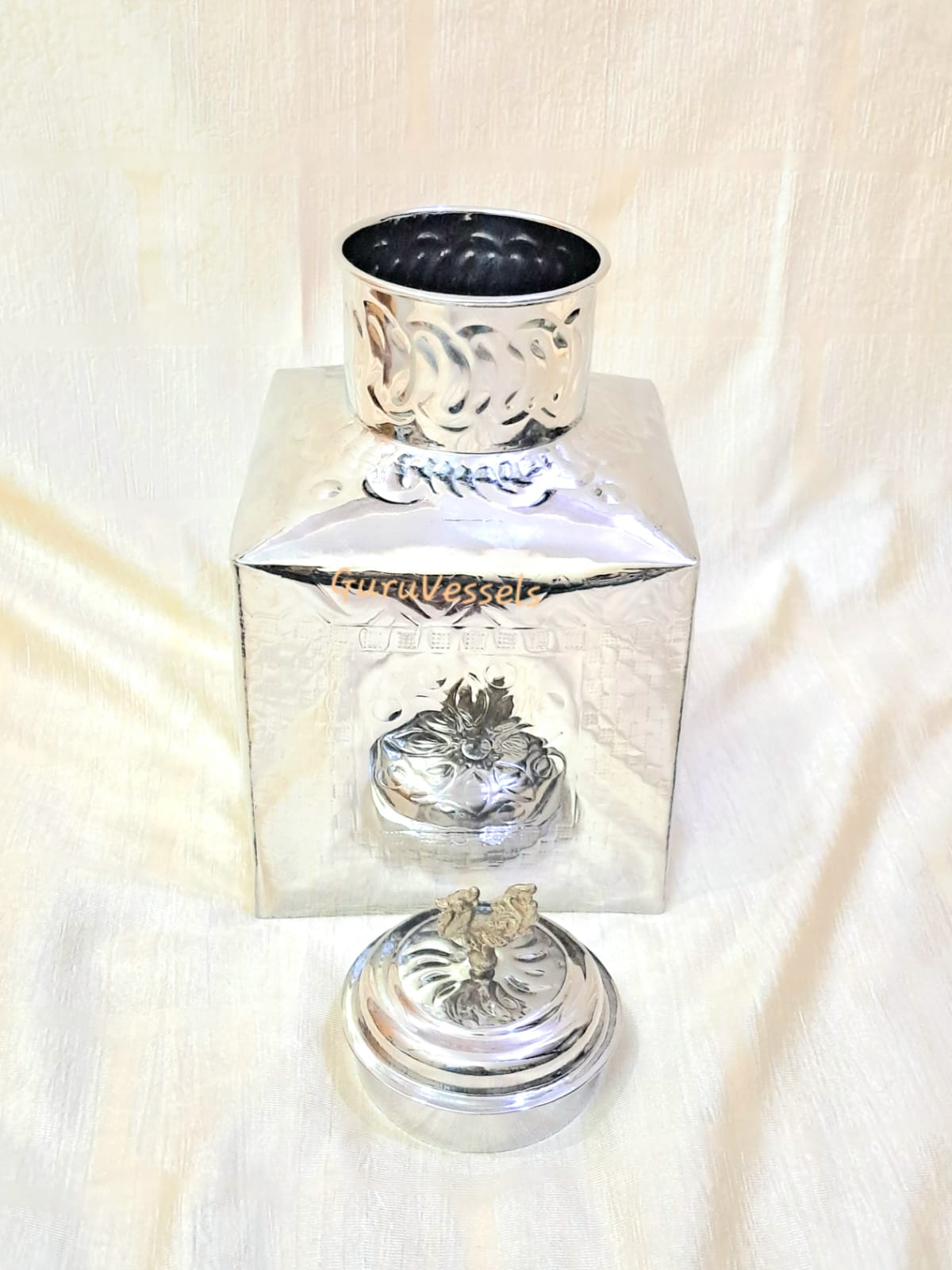 Pezhai Petti – Stainless Steel Tamil Wedding Ritual Box- annam design lid