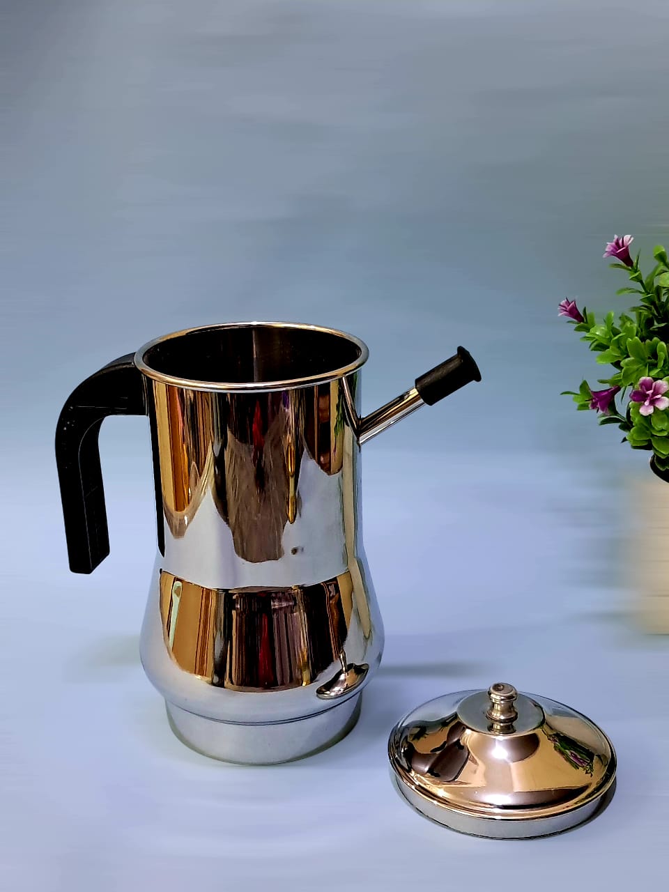 Stainless Steel Oil Jug / Nei Jaadi/oil dispenser – Ghee Storage Jug with Lid & Spout